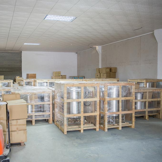 معدات التبريد الصناعية ذات الطاقة المنخفضة بقدرة 300 لتر للخزانات التجارية للبرد 1