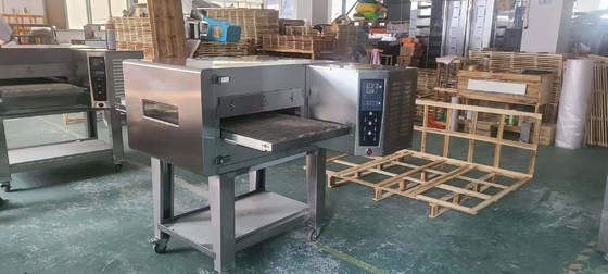 فرن خبز البيتزا الكهربائي مع قاعدة الرخام / الفولاذ المقاوم للصدأ 3N-380V / 50Hz فولتاج LPG / LNG نوع الغاز