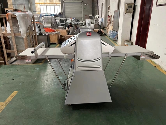 220V / 380V طلاء العجين الرأسي 6.5kg Max وزن العجين لفة نطاق تنظيم 0.5-38mm