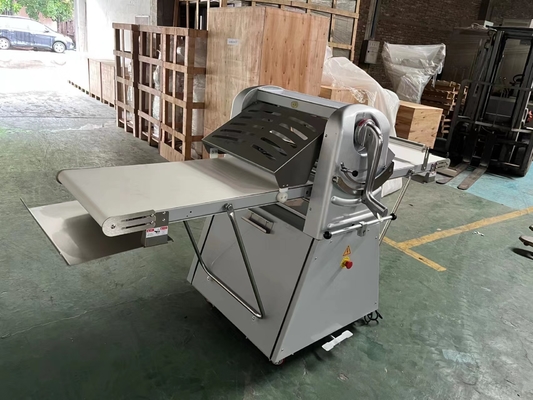 220V / 380V طلاء العجين الرأسي 6.5kg Max وزن العجين لفة نطاق تنظيم 0.5-38mm