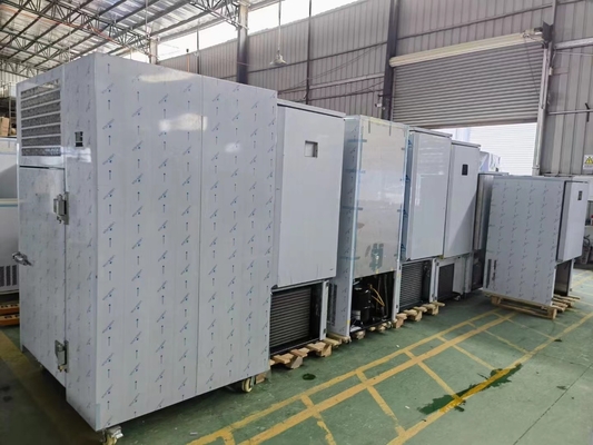 R-404A التبريد الهوائي الفندق المجمد 3 صندوقا الثلاجة التجارية للتبريد والتجمد العميق