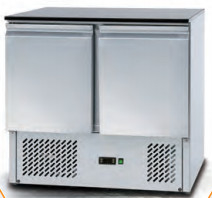 معدات التبريد الصناعية درجة الحرارة 2°C ~ 8°C تنظيف سهل 220V / 50Hz CE ETL CSA معتمد
