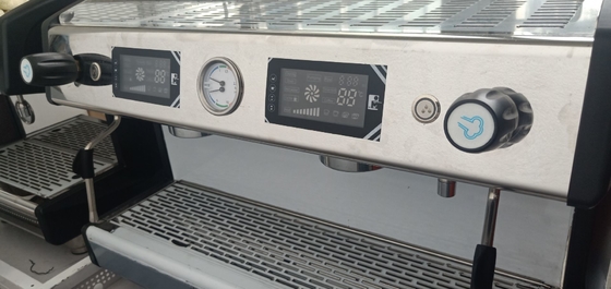 G.W 70kg معدات الفنادق التجارية 698*600*580 مم لوحة ميكانيكية مزدوجة الغرض بدون فلتر زيت التحكم الإلكتروني V